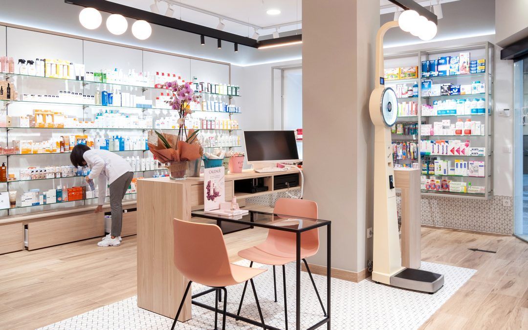 Farmacia del Teatro (Alicante) – Diseño interior