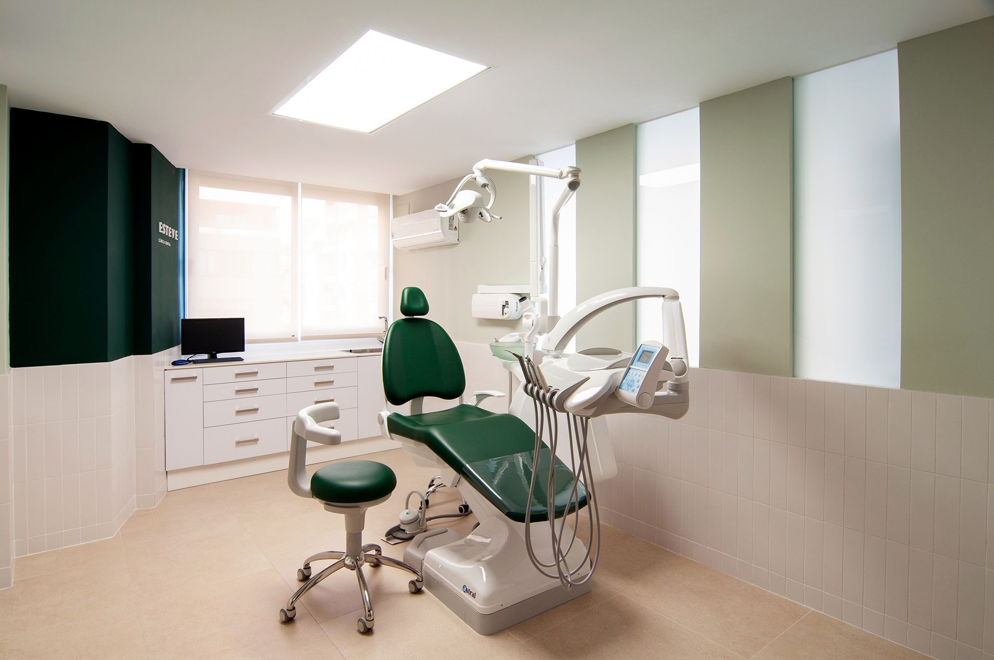 Mejora la experiencia del paciente: 5 Estrategias en el interiorismo y reforma de clínicas dentales