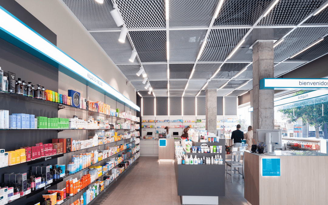 Farmacia Condomina 36 – Diseño y Reforma de Farmacia en Alicante – STUDIOLYKE interioristas